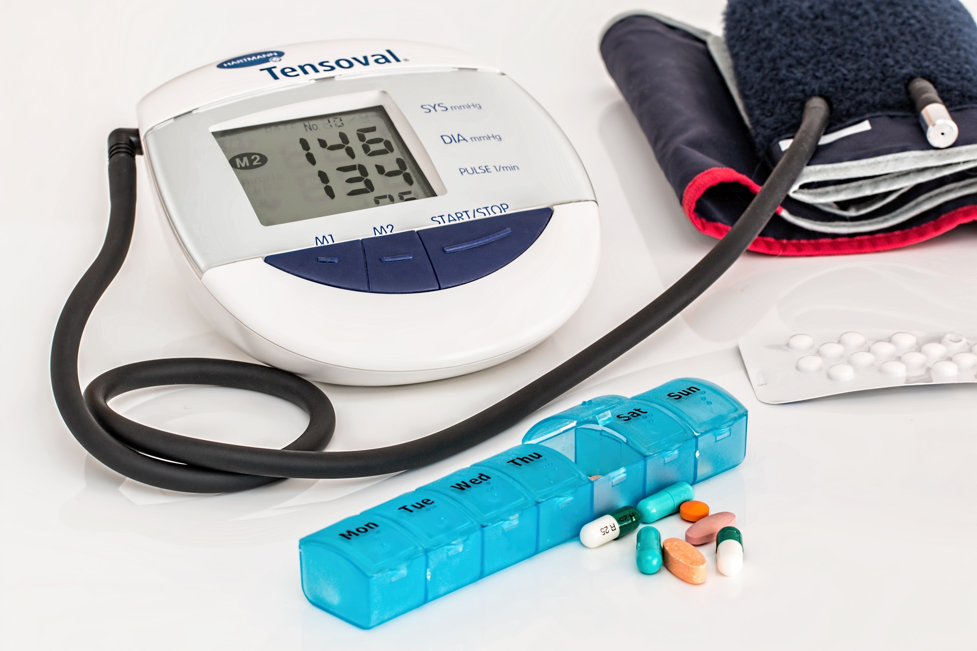 Medical equipment including a blood pressure monitor and tablets- our medical negligence compensation solicitors can help you make a no win no fee claim.  Click on this link to visit our medical diagnosis negligence claims page.