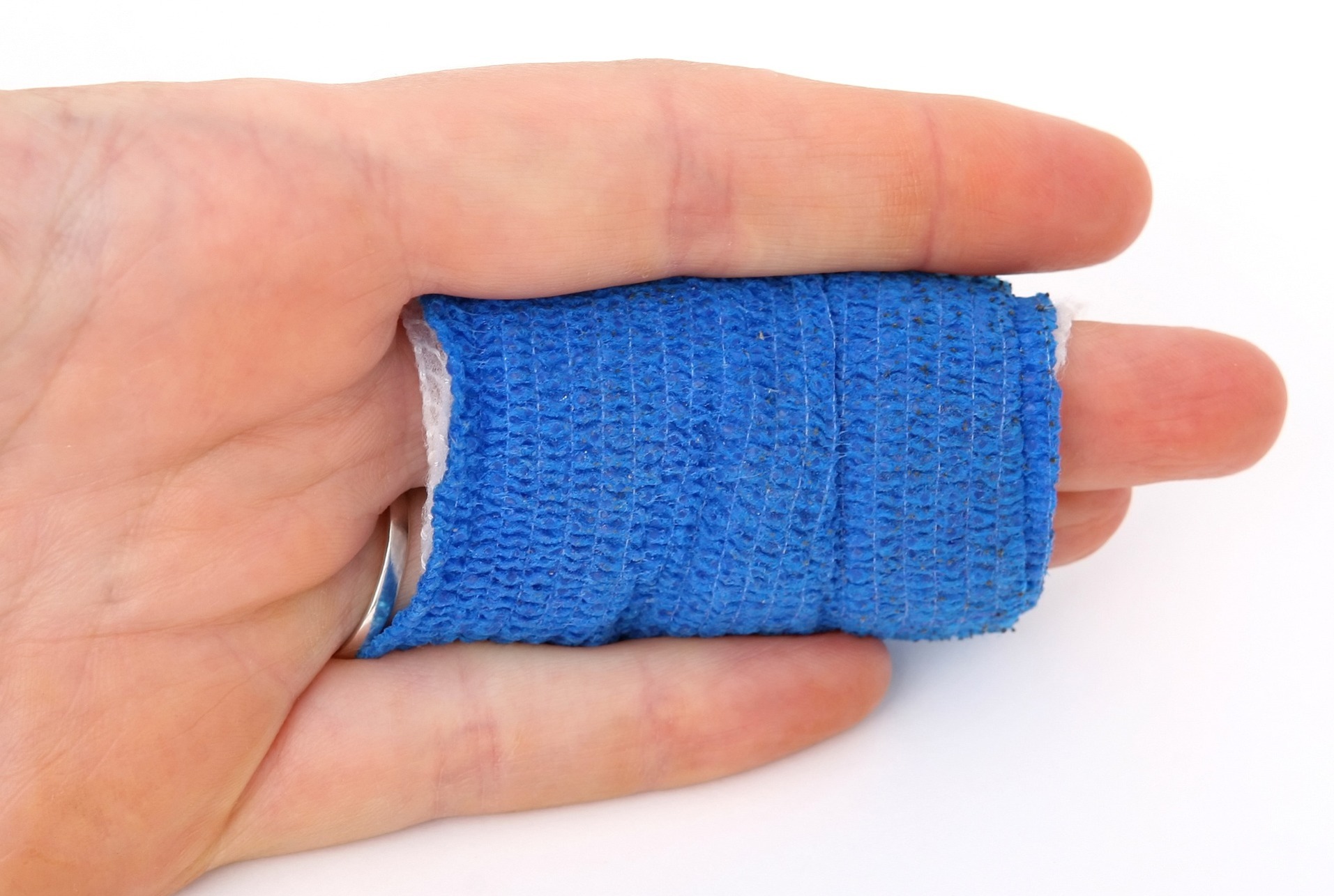 A person’s fingers, which have been taped together- our medical negligence compensation solicitors can help you make a no win no fee claim.  Click on this link to visit our missed fracture claims page.